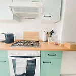 Gemuetliche 2-zimmer Mit Kleinen Bad Apartament