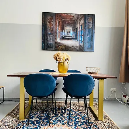 Apartment Gemütliche 2-zimmer Mit Kleinen Bad Berlin